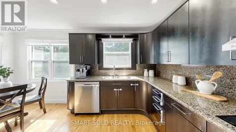 156 Brammar Street Newmarket (glenway Estates) ON L3Y 7T3
