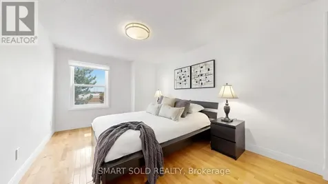 156 Brammar Street Newmarket (glenway Estates) ON L3Y 7T3