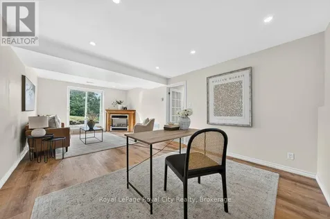 18 Springdale Boulevard Guelph (willow West/sugarbush/west Acres) ON N1H 6X5
