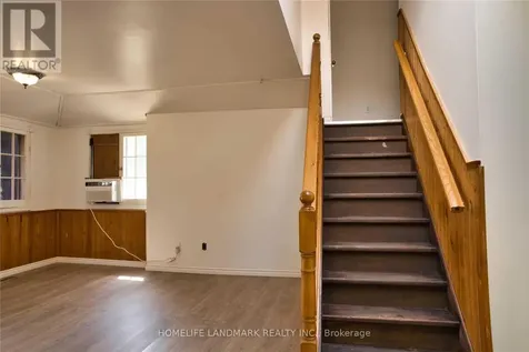 26 Capelle Street Richmond Hill (oak Ridges Lake Wilcox) ON L4E 3E1
