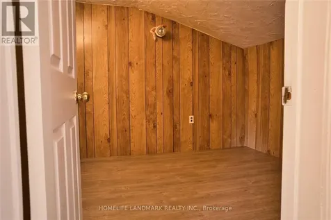 26 Capelle Street Richmond Hill (oak Ridges Lake Wilcox) ON L4E 3E1