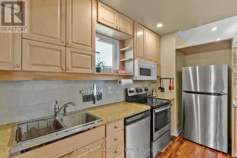 4691 Morrison Street Niagara Falls (downtown) ON L2E 2C1