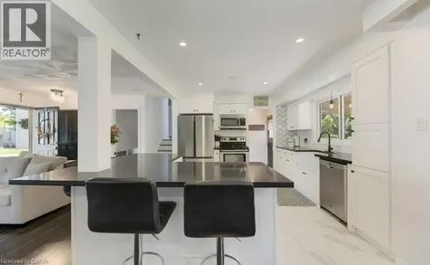 61 Windsor Street Guelph ON N1E 3N3