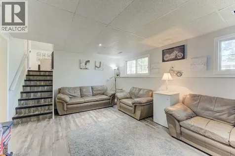 61 Windsor Street Guelph ON N1E 3N3