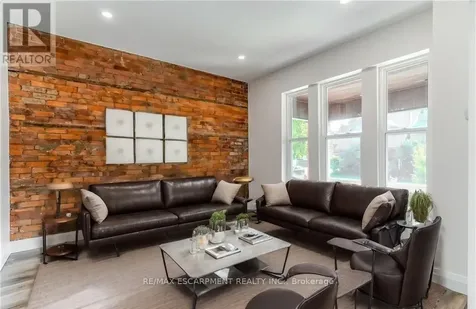 50 Burris Street Hamilton (gibson) ON L8M 2J4
