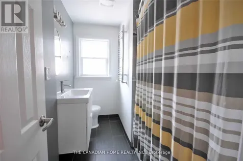 174 Patricia Avenue Toronto (newtonbrook West) ON M2M 1J5