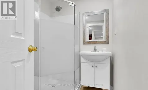 111 Worthington Avenue Richmond Hill (oak Ridges Lake Wilcox) ON L4E 3Z6