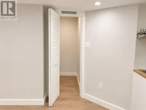 111 Worthington Avenue Richmond Hill (oak Ridges Lake Wilcox) ON L4E 3Z6