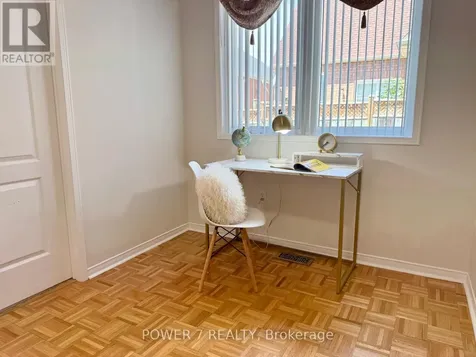 28 Cliveden Place Markham (berczy) ON L6C 2S4