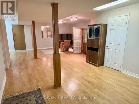 28 Cliveden Place Markham (berczy) ON L6C 2S4