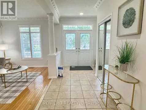 28 Cliveden Place Markham (berczy) ON L6C 2S4