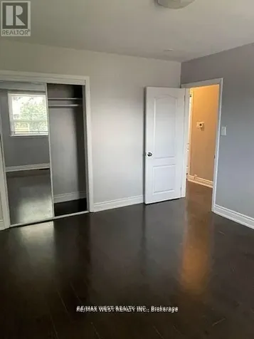 3165 Weston Road Toronto (humbermede) ON M9M 2T4