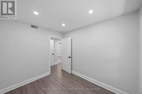 15 Balmoral Avenue South Hamilton (delta) ON L8M 3J7