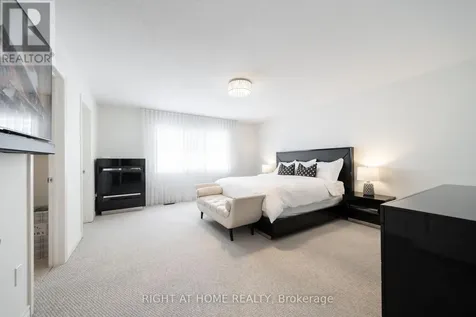 12 Tupling Street Bradford West Gwillimbury (bradford) ON L3Z 0W8
