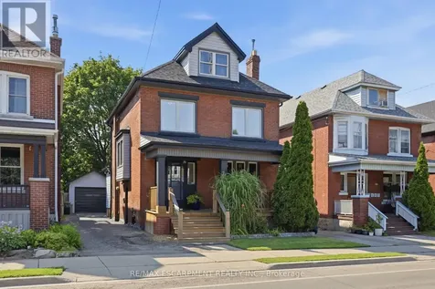 70 Gage Avenue South Hamilton (gibson) ON L8M 3C9