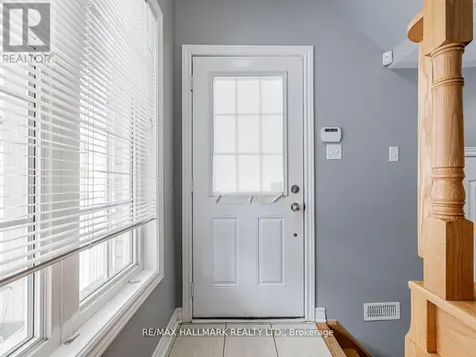 15 Old Colony Road Richmond Hill (oak Ridges Lake Wilcox) ON L4E 4L5