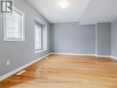 15 Old Colony Road Richmond Hill (oak Ridges Lake Wilcox) ON L4E 4L5