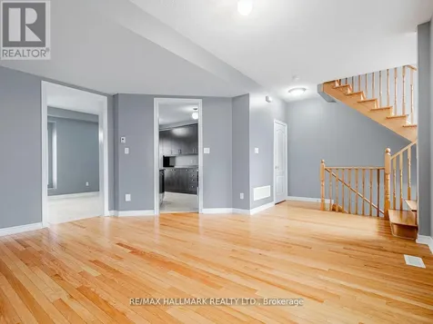 15 Old Colony Road Richmond Hill (oak Ridges Lake Wilcox) ON L4E 4L5
