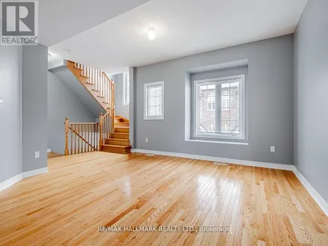 15 Old Colony Road Richmond Hill (oak Ridges Lake Wilcox) ON L4E 4L5