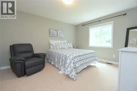 132 Clough Crescent Guelph ON N1L 0E4