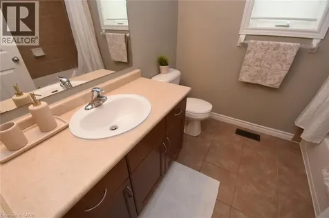 132 Clough Crescent Guelph ON N1L 0E4