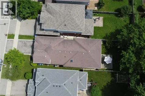 132 Clough Crescent Guelph ON N1L 0E4