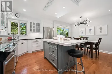 25 Bennett Avenue Guelph (st. George's) ON N1E 2C6