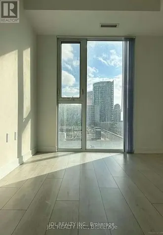 5858 Yonge St Street Toronto (newtonbrook West) ON M2M 0C6