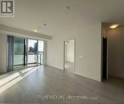 5858 Yonge St Street Toronto (newtonbrook West) ON M2M 0C6