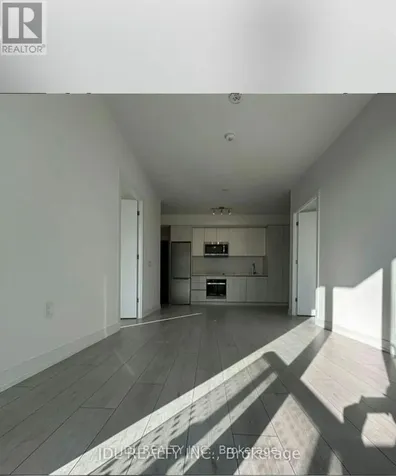 5858 Yonge St Street Toronto (newtonbrook West) ON M2M 0C6