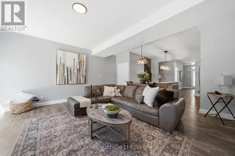 103 Stephenson Way Minto ON N0G 2P0