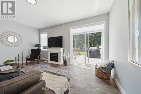 103 Stephenson Way Minto ON N0G 2P0