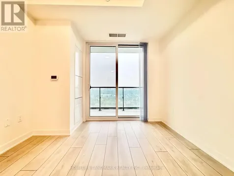 5858 Yonge Street Toronto (newtonbrook West) ON M2M 0C6