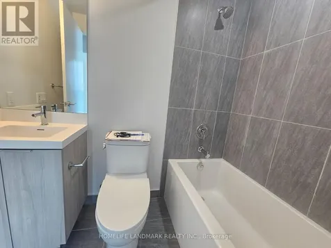 5858 Yonge Street Toronto (newtonbrook West) ON M2M 3T3