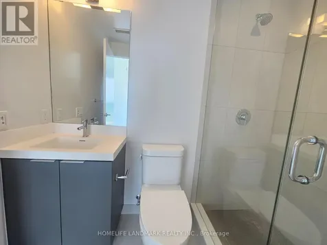 5858 Yonge Street Toronto (newtonbrook West) ON M2M 3T3