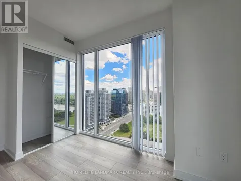 5858 Yonge Street Toronto (newtonbrook West) ON M2M 3T3