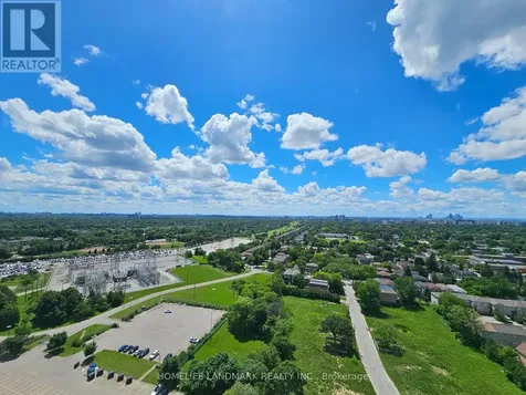 5858 Yonge Street Toronto (newtonbrook West) ON M2M 3T3
