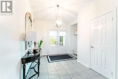 62 Brookview Drive Bradford West Gwillimbury (bradford) ON L3Z 0S5
