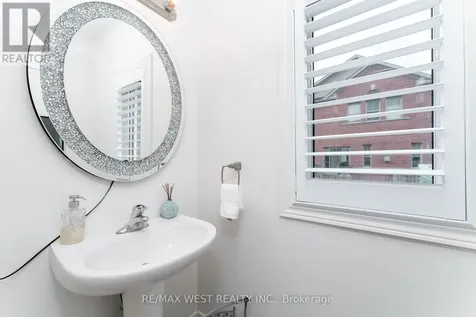 62 Brookview Drive Bradford West Gwillimbury (bradford) ON L3Z 0S5