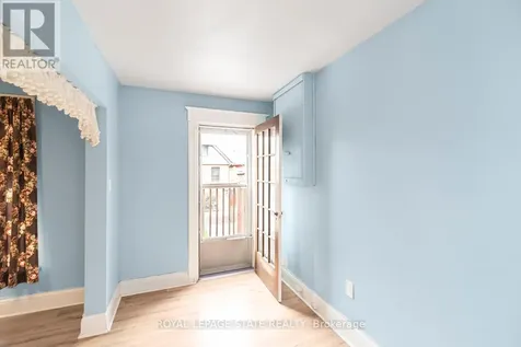 44 Arthur Avenue North Hamilton (gibson) ON L8L 6C5