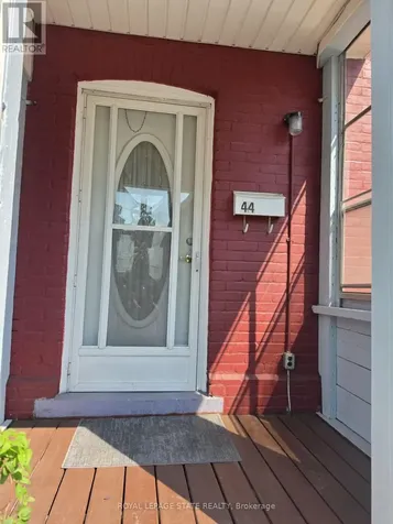 44 Arthur Avenue North Hamilton (gibson) ON L8L 6C5