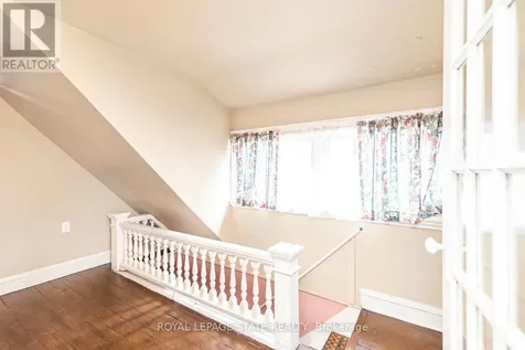 44 Arthur Avenue North Hamilton (gibson) ON L8L 6C5