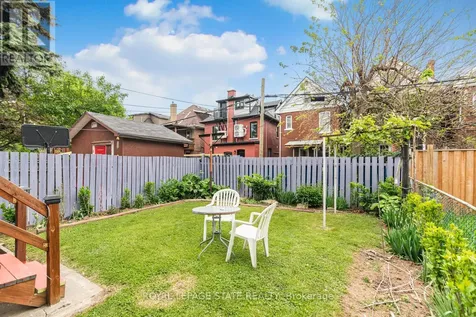 44 Arthur Avenue North Hamilton (gibson) ON L8L 6C5