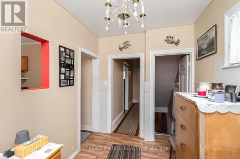 44 Arthur Avenue North Hamilton (gibson) ON L8L 6C5