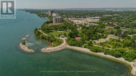5411 Lakeshore Road Burlington (appleby) ON L7L 1E1