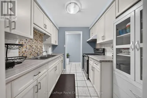 539 Willow Road Guelph (willow West/sugarbush/west Acres) ON N1H 7G3