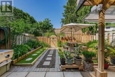 539 Willow Road Guelph (willow West/sugarbush/west Acres) ON N1H 7G3