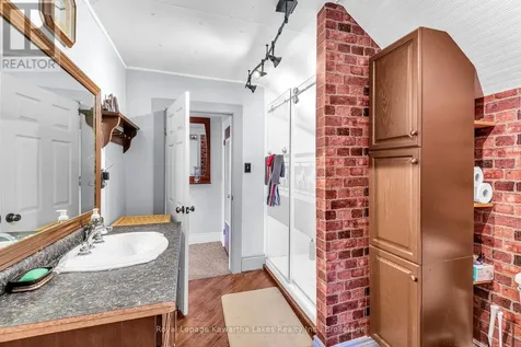 6 Wolfe Street Kawartha Lakes (lindsay) ON K9V 2H9