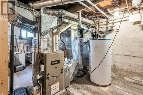 6 Wolfe Street Kawartha Lakes (lindsay) ON K9V 2H9