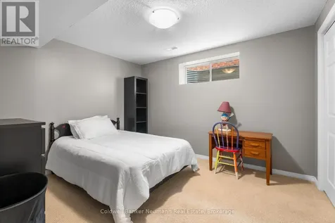 27 Miller Street Guelph (pineridge/westminster Woods) ON N1L 1P2